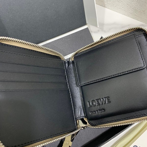 完売必至 ロエベ◇パズル◇ラウンドジップ二つ折り財布 偽物 loj61297最高級