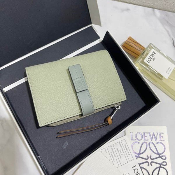 【ロエベ】新作スリムジップ二つ折り財布 偽物 Slim Zip Bifold Wallet lom88620通販