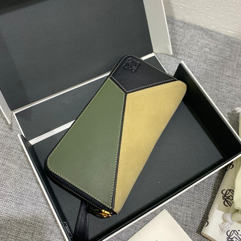 定番ロエベ 財布 パズル スーパーコピー ラウンドジップ ウォレット lon03962通販