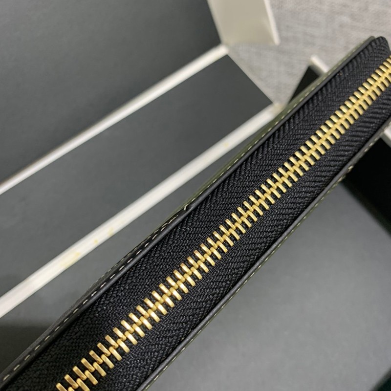 定番ロエベ 財布 パズル スーパーコピー ラウンドジップ ウォレット lon03962最高級