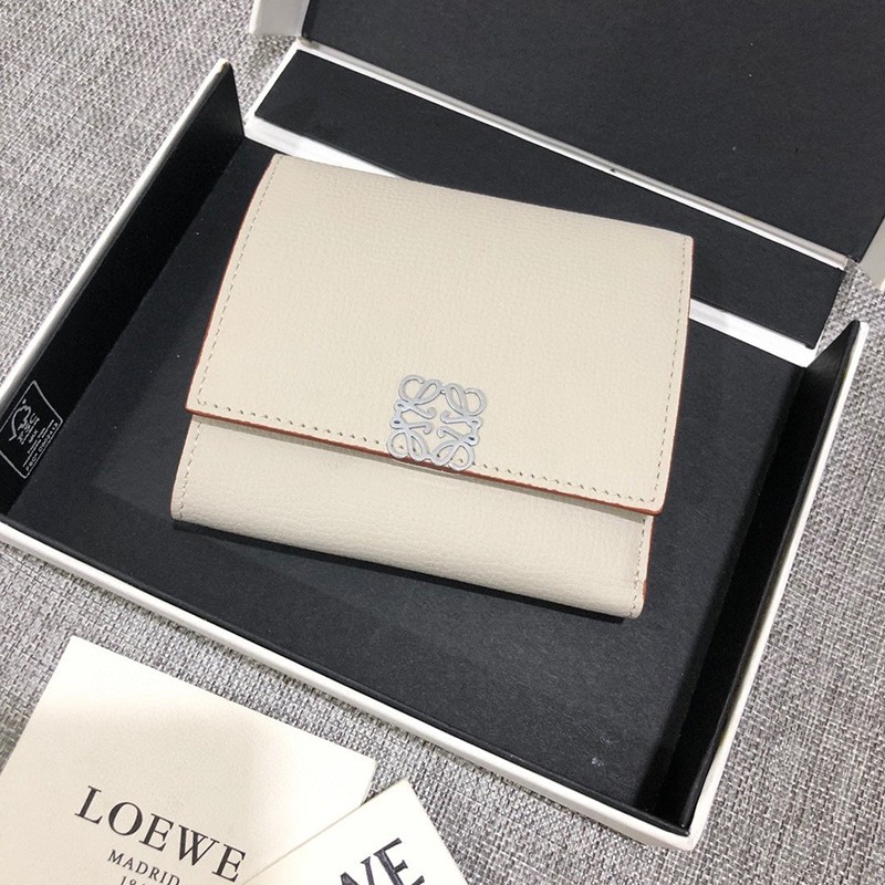 稀少【ロエベ ウォレット スーパーコピー】 アナグラム トリフォルド 6 cc ウォレット lov74312激安送料無料
