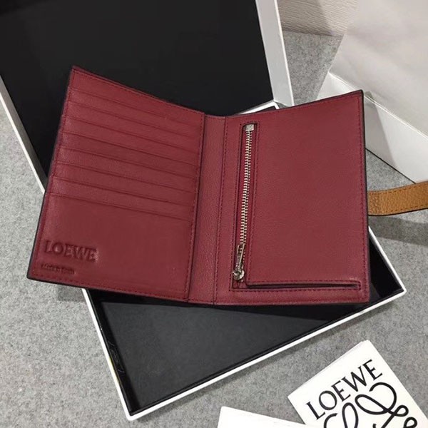日本未入荷【ロエベ】バーティカル ウォレット ミディアム 偽物 low17528N級品