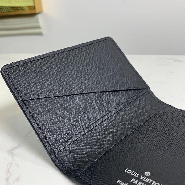 ルイヴィトン 財布 コピー モノグラムエクリプスオーガナイザードゥ ポッシュ LV20218N級品