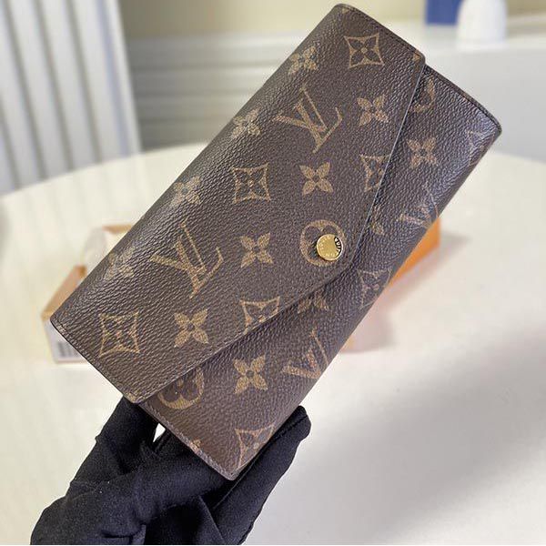 ルイヴィトン 財布 コピー ポルトフォイユ・サラ  ラッピング無料 LV20290