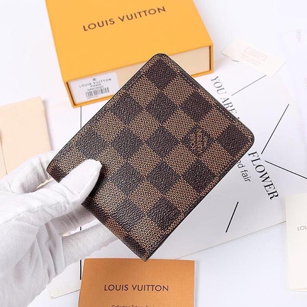 ★人気★ルイヴィトン 財布 偽物 ポルトフォイユ ミュルティプル LV20326激安送料無料