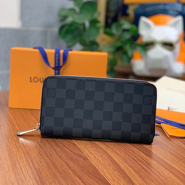 ☆超人気☆ルイヴィトン ジッピーウォレット 偽物 長財布 M63076通販