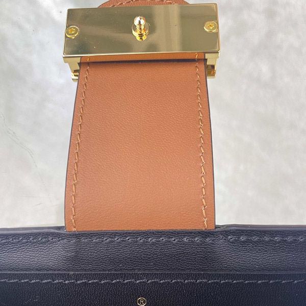 ルイヴィトン 財布 偽物 モノグラム ドーフィーヌ ミュルティカルト M68751N級品