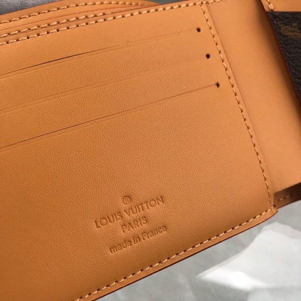 大人気！ルイヴィトン 財布 偽物 モノグラム 2つ折り財布☆ポルトフォイユ・ミュルティプル M69024代引きを販売