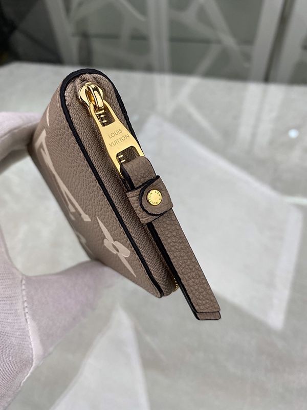 関税負担なし 流行ミニウォレット ルイヴィトン コピー ジッピー財布 ベージュ  モノグラム アンプラント M69797人気