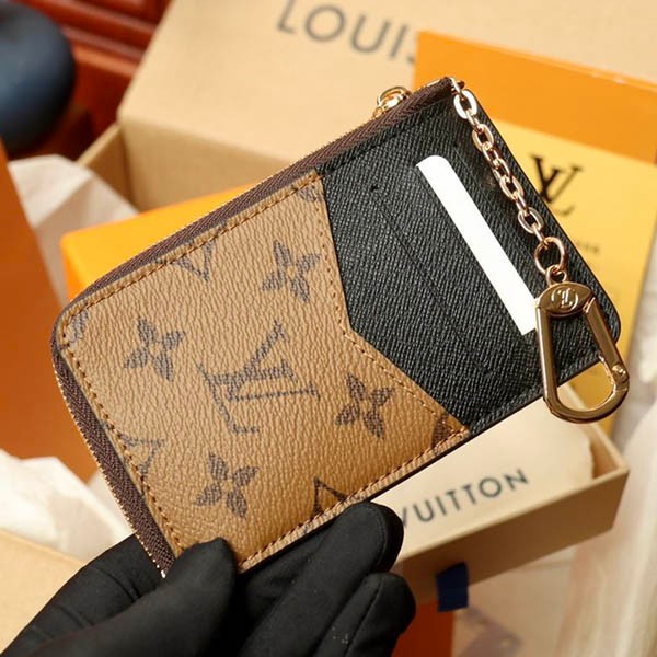 ルイヴィトン ミニ財布 薄型 フラグメントケース 偽物 M81303通販