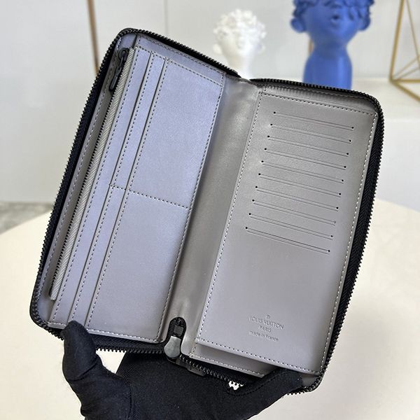 ルイヴィトン 財布 コピー ポルトフォイユ ブラザ モノグラム 二つ折り 全サイズ M81335