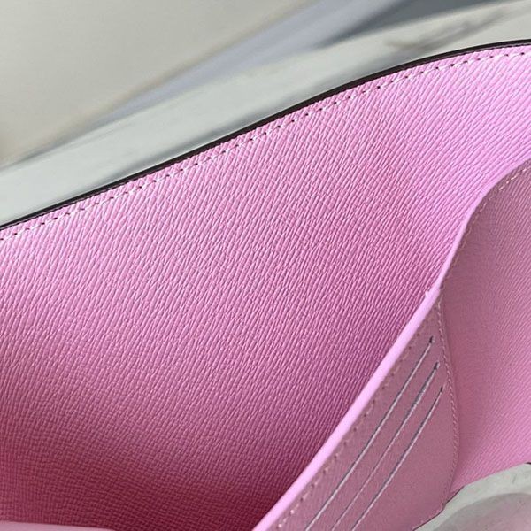 ルイヴィトン ポルトフォイユ ヴィクトリーヌ M81638代引きを販売