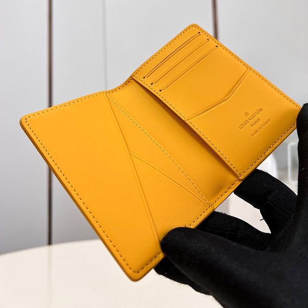 世界中で信用第一♪ルイヴィトン カードケース コピー アエログラム サフラン M81809人気