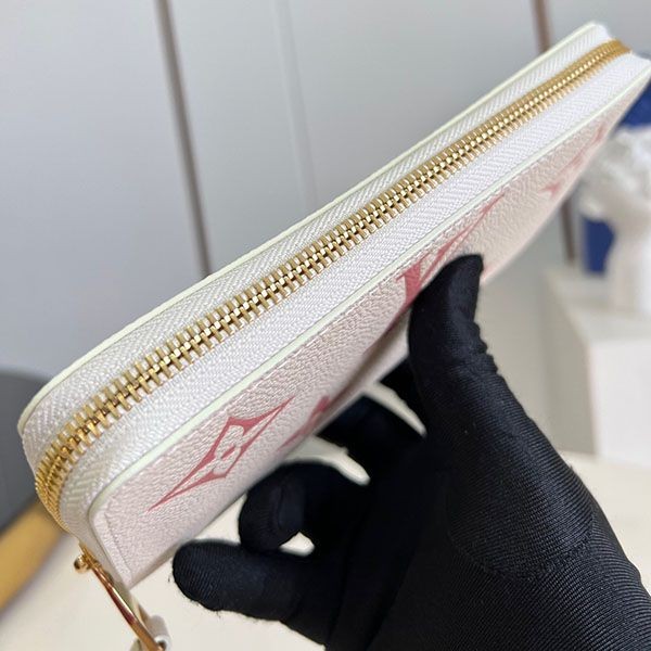 ☆超人気☆ルイヴィトン ジッピー ウォレット コピー 長財布 M81914高い品質