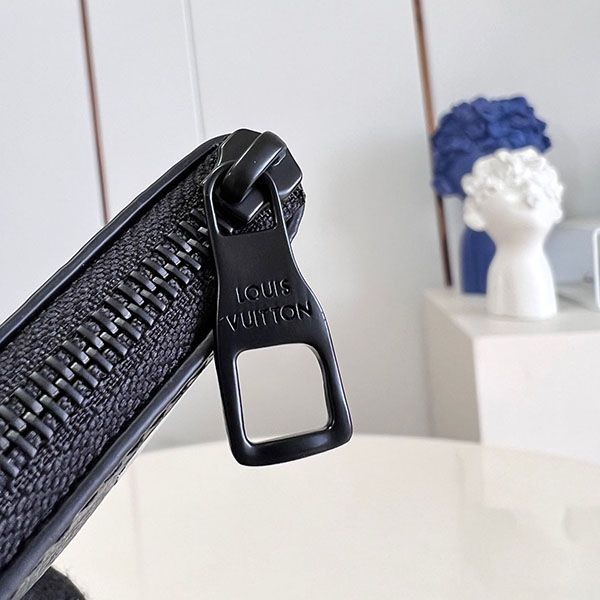 草間彌生コラボ ルイヴィトン ポシェット クレ キーポーチ M81929人気