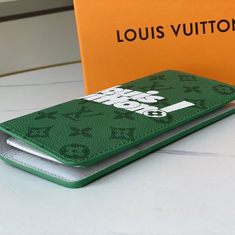 セール新作ルイヴィトン 財布 スーパーコピー ポルトフォイユ ブラザ モノグラム ロゴ vub31037激安送料無料