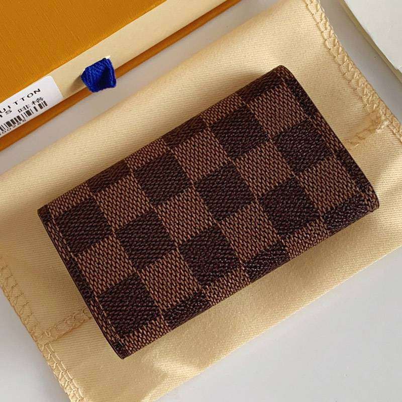 入手困難ルイヴィトン ミュルティクレ 6 コピー ダミエ キーケース vub74578激安送料無料