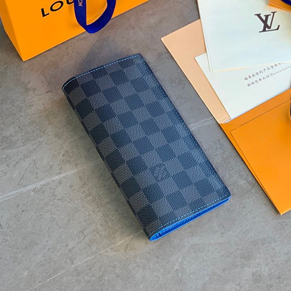 ルイヴィトン ポルトフォイユブラザ 長財布 偽物 ダミエグラフィット vue81037通販