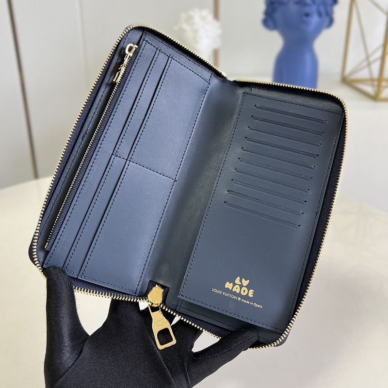 大人気!!新色 ルイヴィトン ジッピーウォレット コピー・ヴェルティカル vue91318高い品質