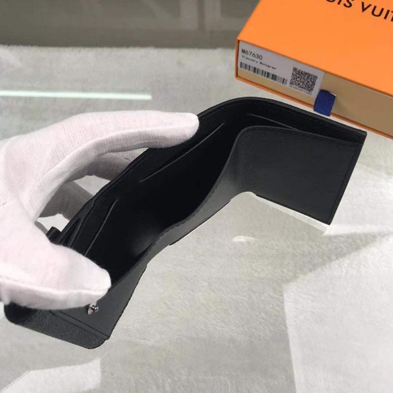大人気！ルイヴィトン コピー コンパクトディスカバリーウォレット vul14642高い品質