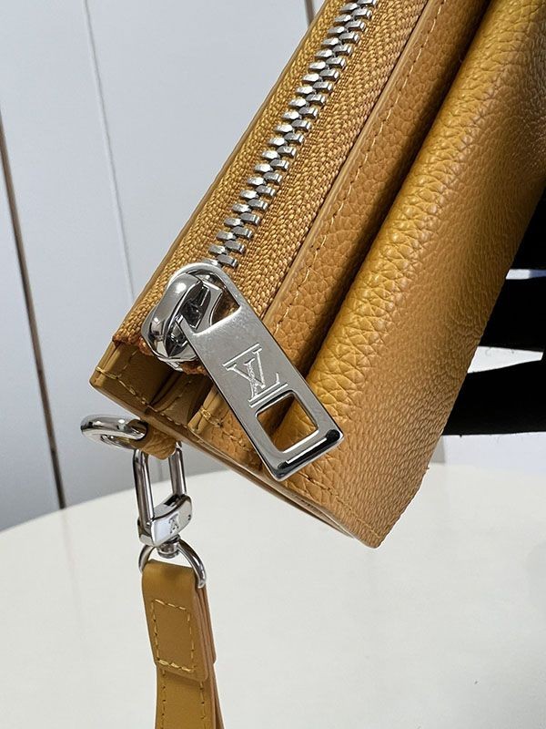 すぐ届 ルイヴィトン ジッピー ウォレット スーパーコピー vum21283N級品