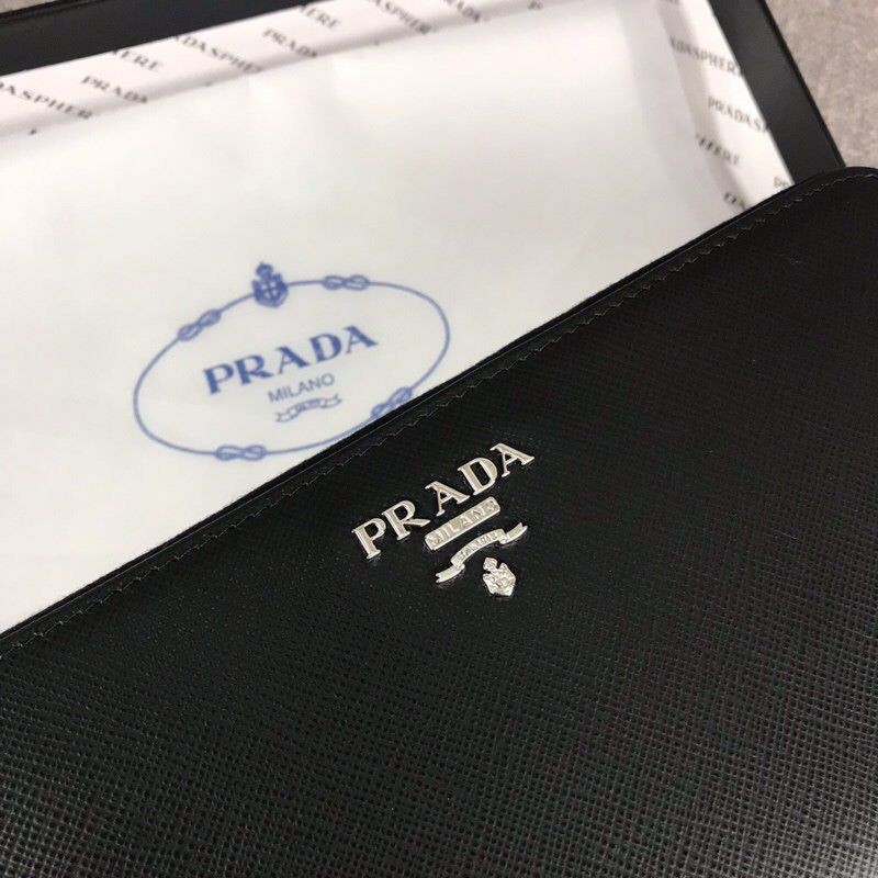 セール新作 人気プラダ ファスナー付長財布 長財布 pue02749高い品質