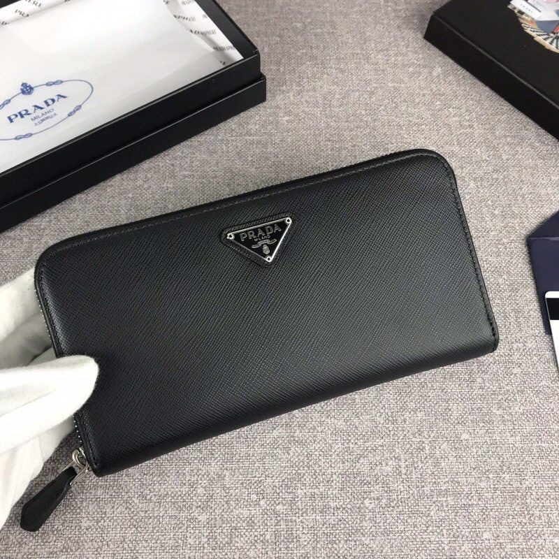 秋冬新作 素敵な プラダ ファスナー付長財布 長財布 puf39868人気