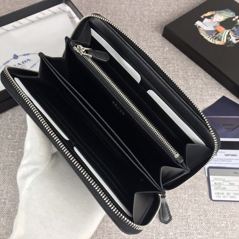 秋冬新作 素敵な プラダ ファスナー付長財布 長財布 puf39868N級品