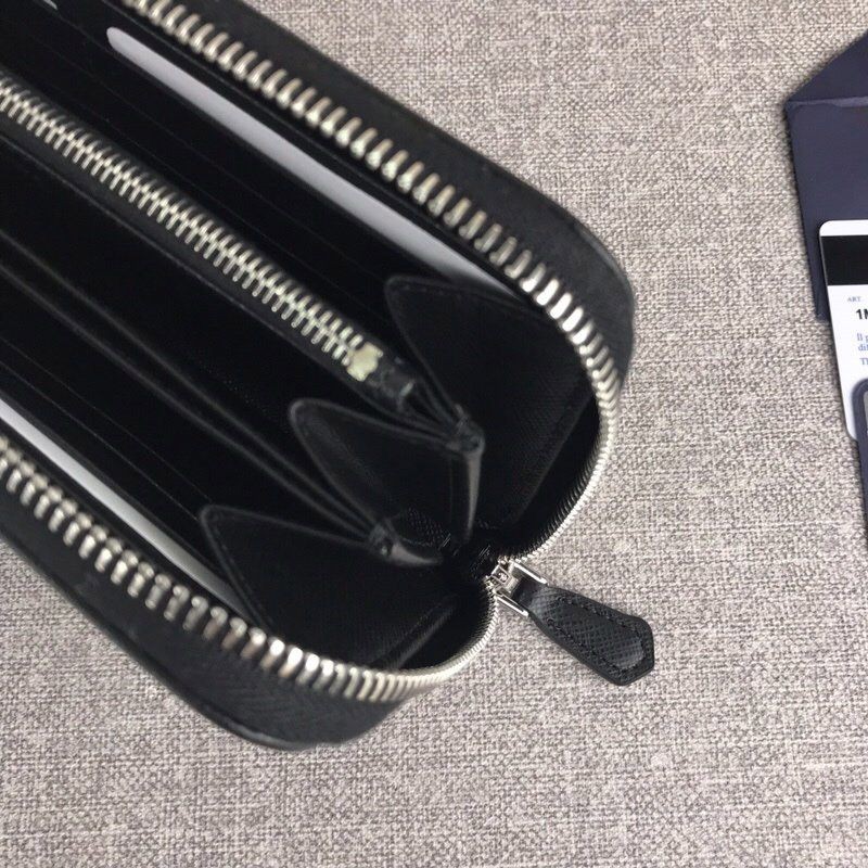 秋冬新作 素敵な プラダ ファスナー付長財布 長財布 puf39868品質保証