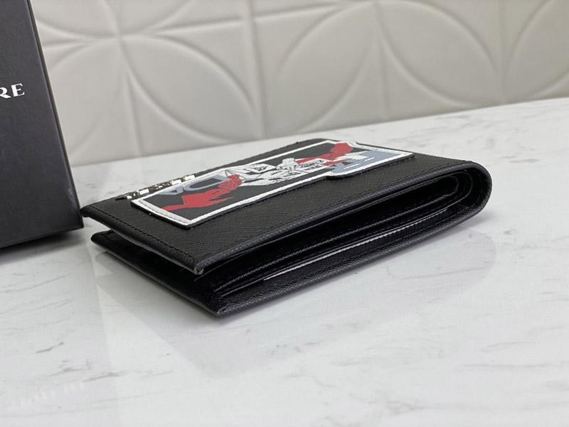 稀少 高品質♪♪ プラダ コピー レザー折りたたみ財布 pun29913高い品質