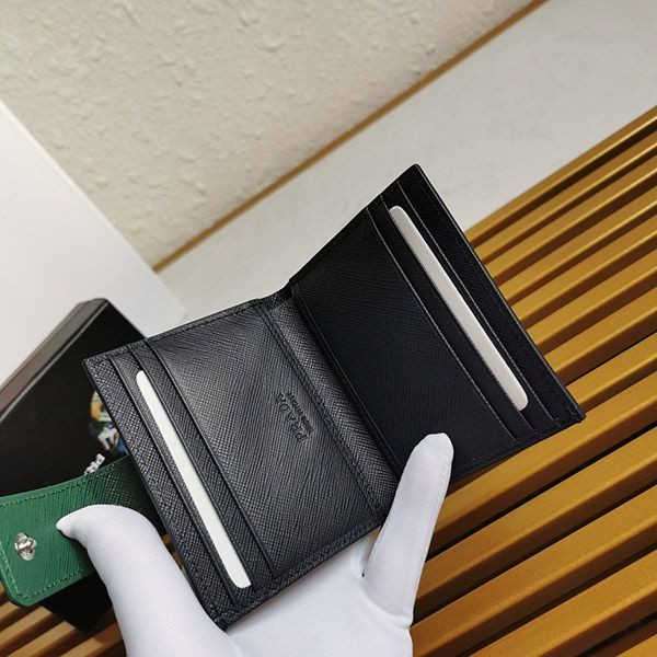 超希少！プラダ スムースレザー 折り財布 コピー 2色 pue62507代引きを販売