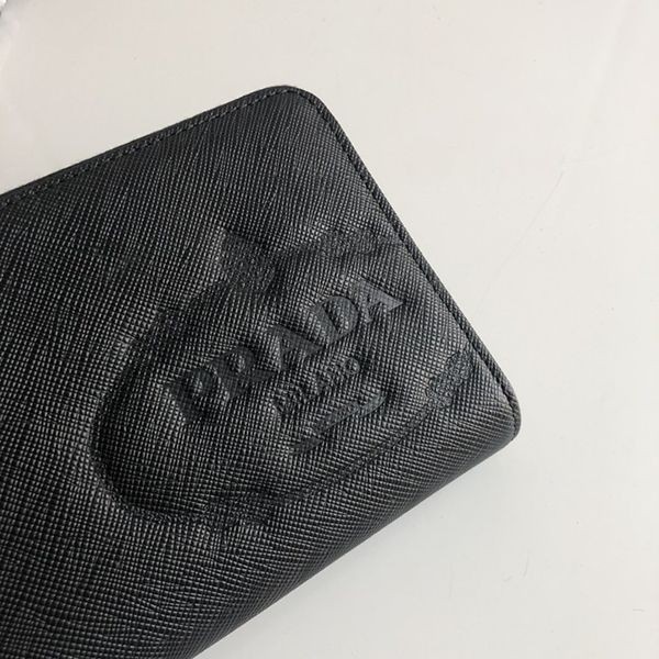 可愛い プラダブランド★超入手困難 サフィアーノ 長財布 偽物 pug38342高い品質