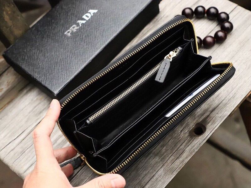 ギフトに最適♪プラダ ファスナー付長財布スーパーコピー 長財布 pur94283品質保証