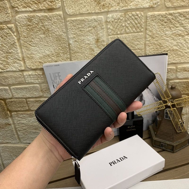 大人気！限定希少 プラダ コピーファスナー付 長財布 puv99542通販