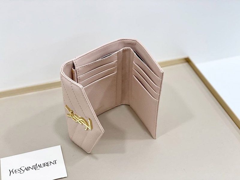 目を惹くカラー サンローラン☆待望の3つ折りミニ財布 コピー Saw01566N級品
