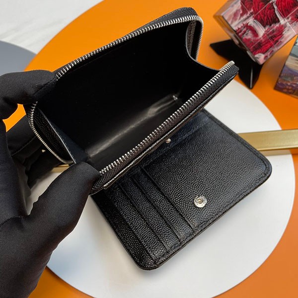 稀少 サンローラン モノグラム R-zip コンパクト財布 コピー Sax88760代引きを販売