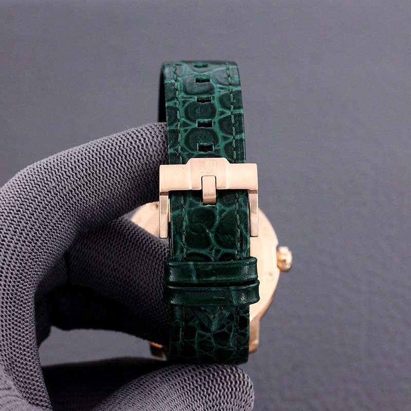 大人気！オーデマピゲ スーパーコピー CODE 1159 バイ オーデマピゲ オートマティック 15210OROOA02CR01最高級