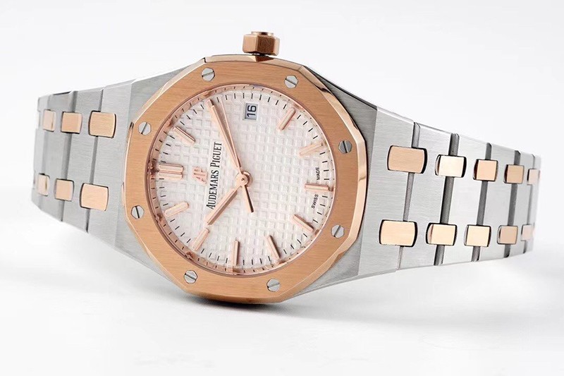 最安値挑戦 オーデマピゲ コピー ロイヤルオーク 37mm 15450SROO1256SR01通販