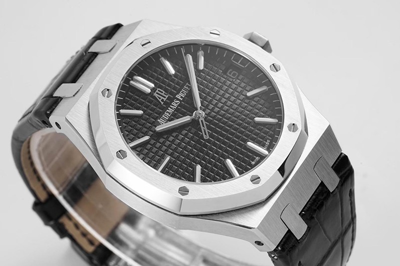 可愛い オーデマピゲ 偽物 ロイヤルオーク 41mm ブティック限定 15500STOO122通販