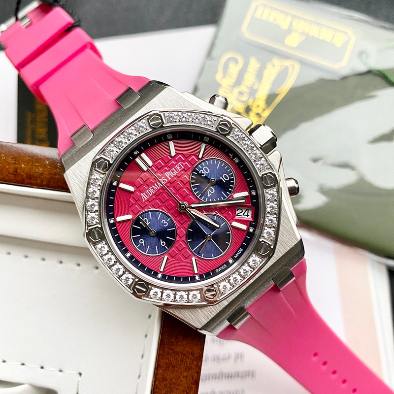オーデマピゲ ロイヤルオーク スーパーコピーダイヤモンド クロノ 37mm 26231ST.ZZ.D069CA.01激安送料無料