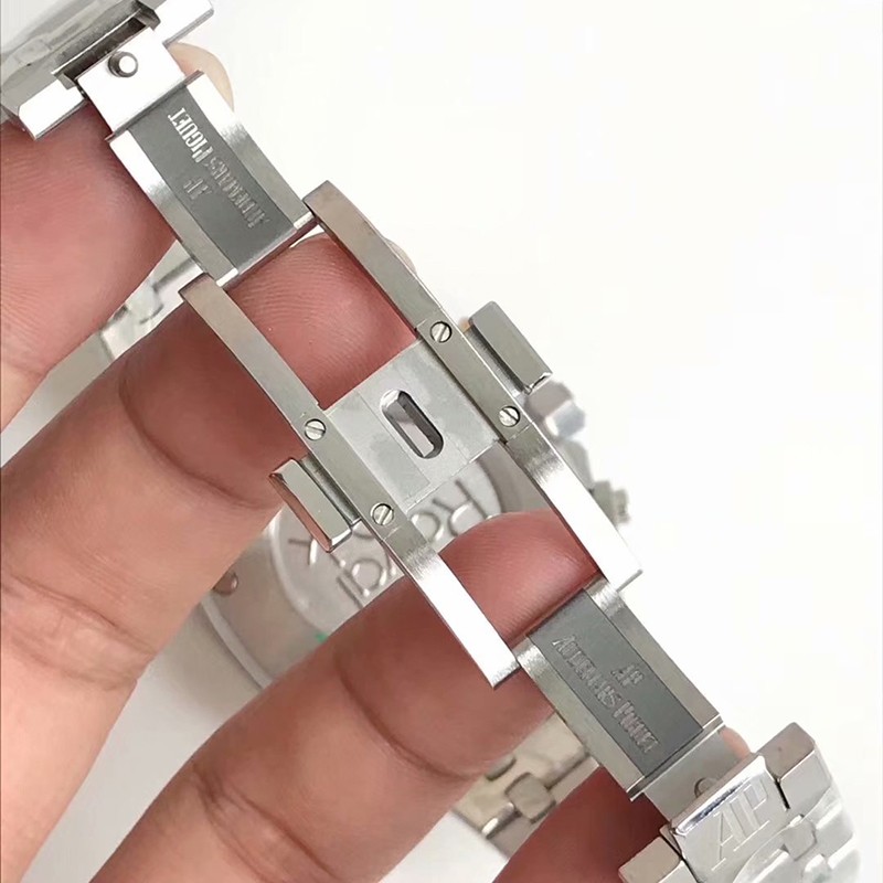 人気No1 オーデマピゲ ロイヤルオーク 偽物 クロノ41mm 26331STOO1220ST02品質保証