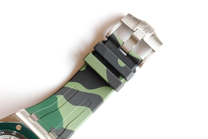 【限定】オーデマピゲ コピー ロイヤルオーク オフショアクロノ 44ｍｍ 26401ROOOA002CA品質保証