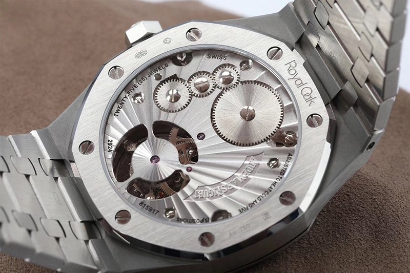 オーデマビゲ コピー ロイヤルオーク エクストラシン Ref. 26522CEO1225CE01代引きを販売