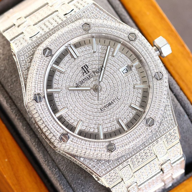世界中で大人気♪オーデマ・ピゲ スーパーコピー ロイヤルオーク オートマティック40mm Oda39769人気