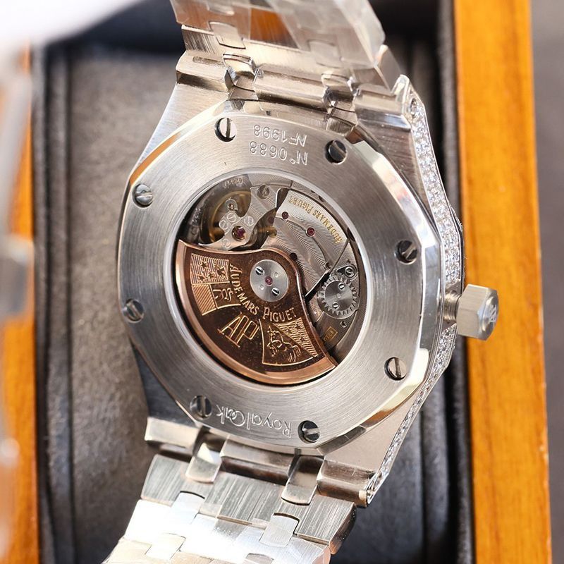世界中で大人気♪オーデマ・ピゲ スーパーコピー ロイヤルオーク オートマティック40mm Oda39769N級品