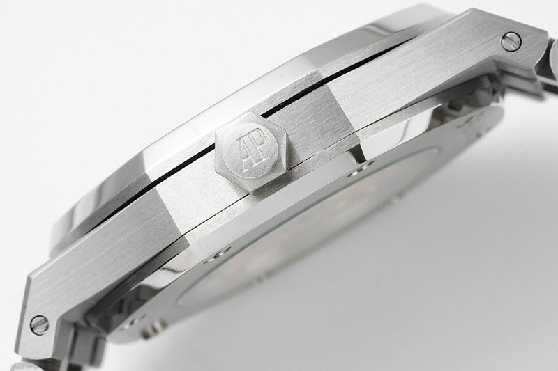 ブランドオーデマピゲ ロイヤルオーク 偽物 エクストラシン Odk46590N級品