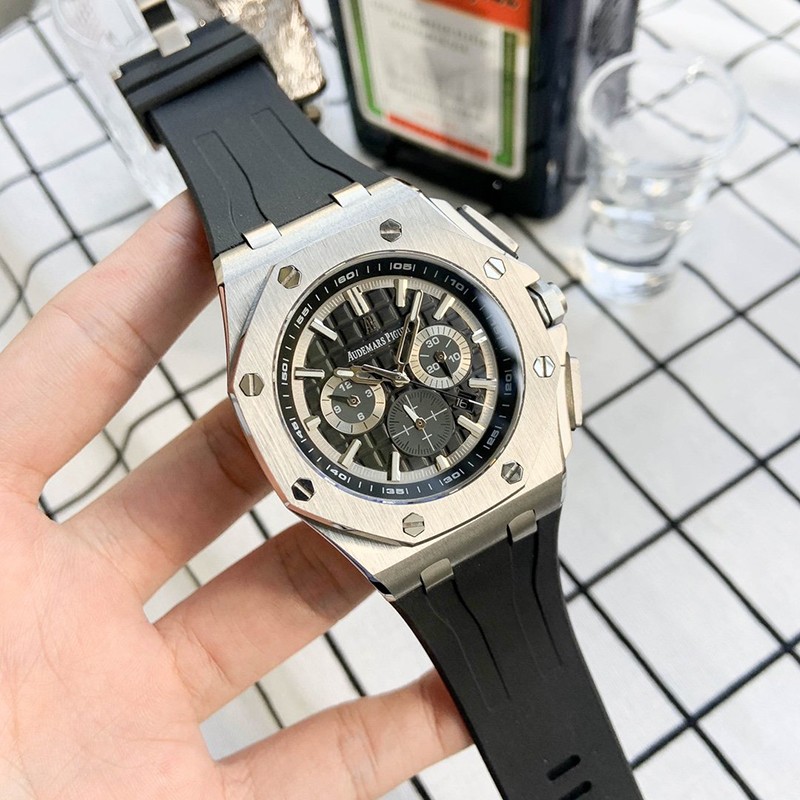 【日本未発売】オーデマピゲ スーパーコピー 時計 ロイヤルオーク オフショア ダイバー 2色 Odo86699激安送料無料