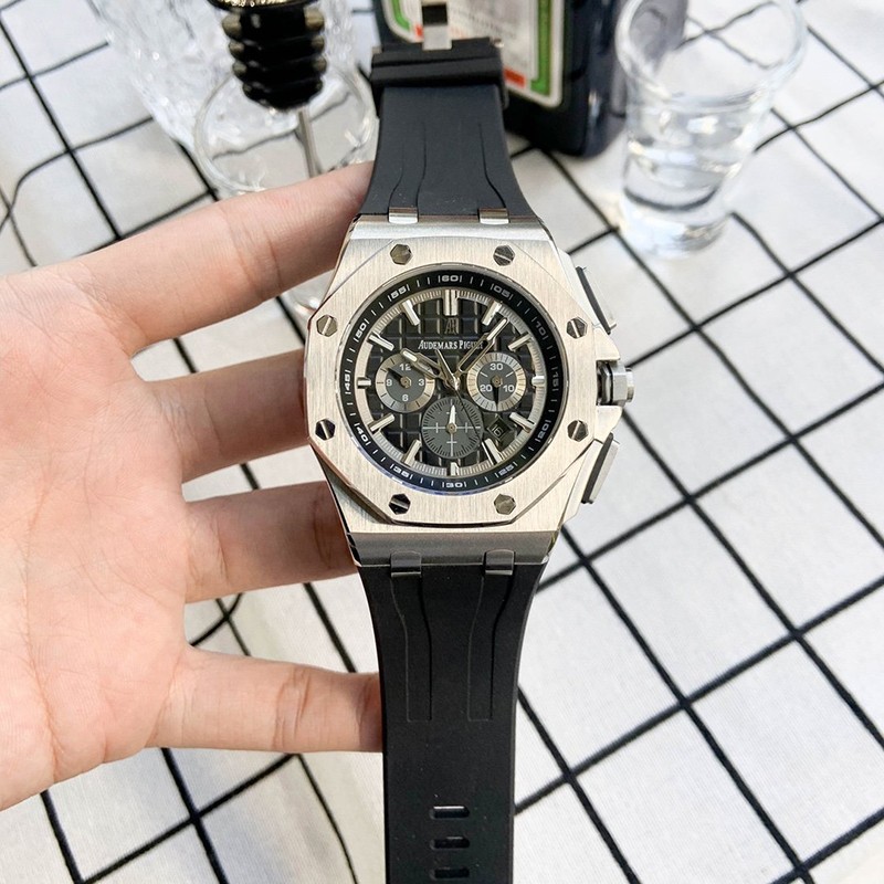 【日本未発売】オーデマピゲ スーパーコピー 時計 ロイヤルオーク オフショア ダイバー 2色 Odo86699高い品質