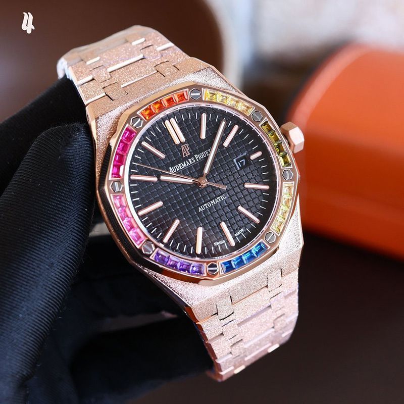 新作オーデマ・ピゲ ロイヤルオーク コピー オートマティック 5色 42mm Odq05018高い品質