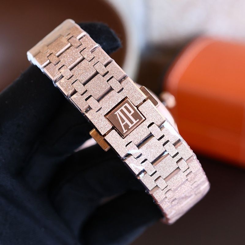 新作オーデマ・ピゲ ロイヤルオーク コピー オートマティック 5色 42mm Odq05018品質保証
